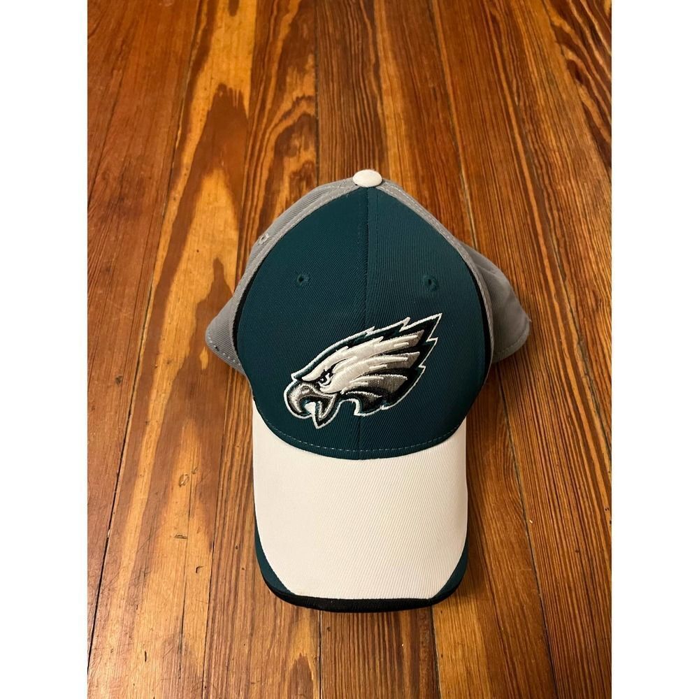 Reebok Philadelphia Eagles Hat Large/XL NWOT